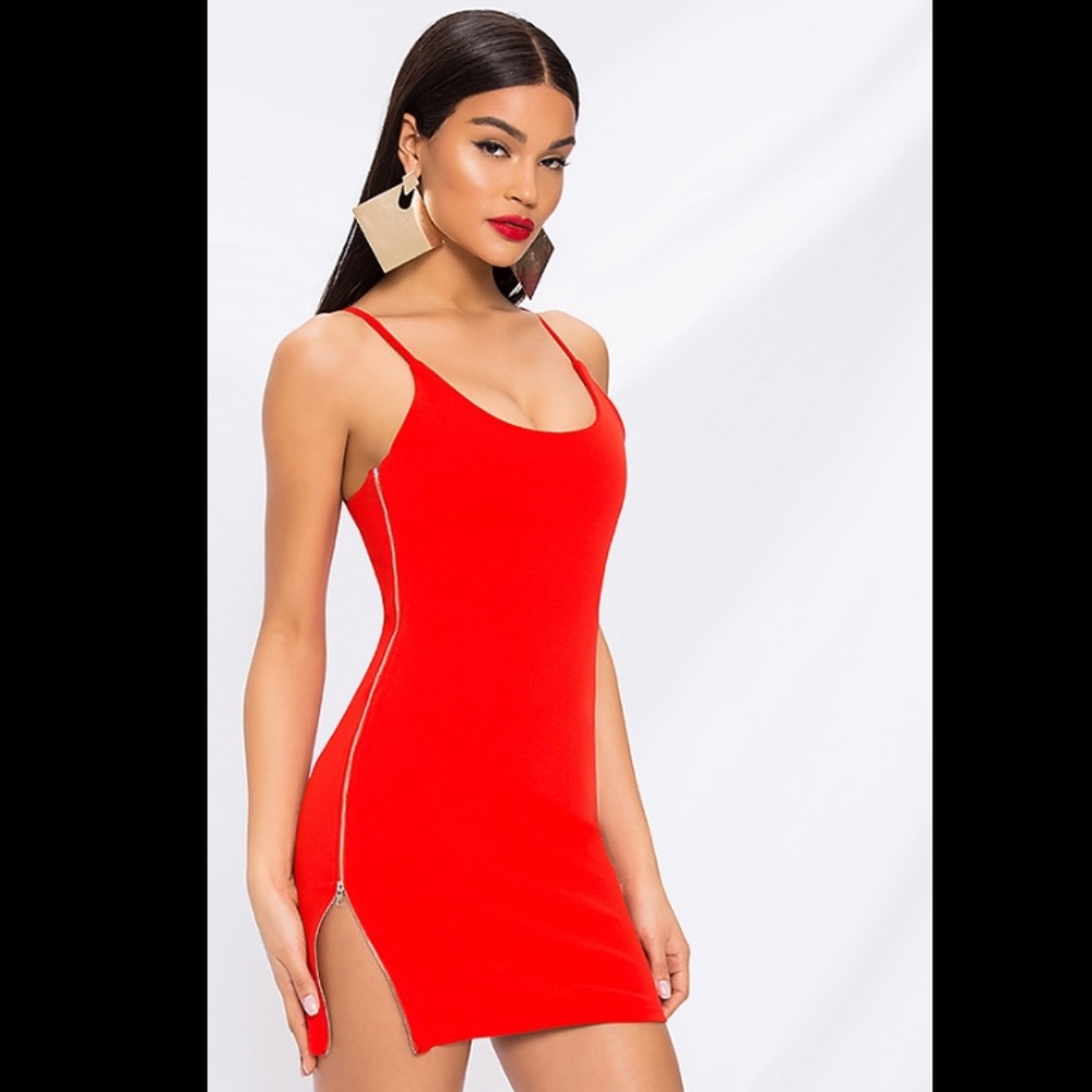 Superdown Clara Side Zip Bodycon Red Dress